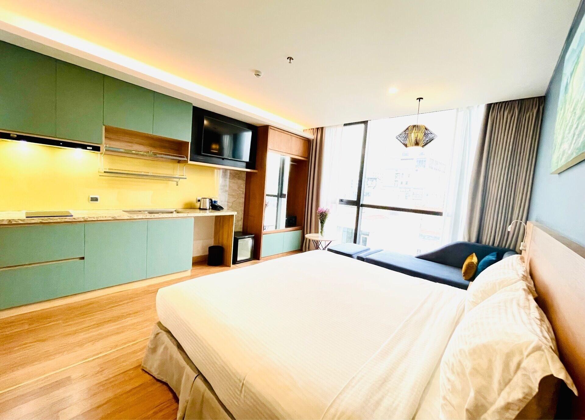 Nam Hotel & Residences Дананг Екстериор снимка