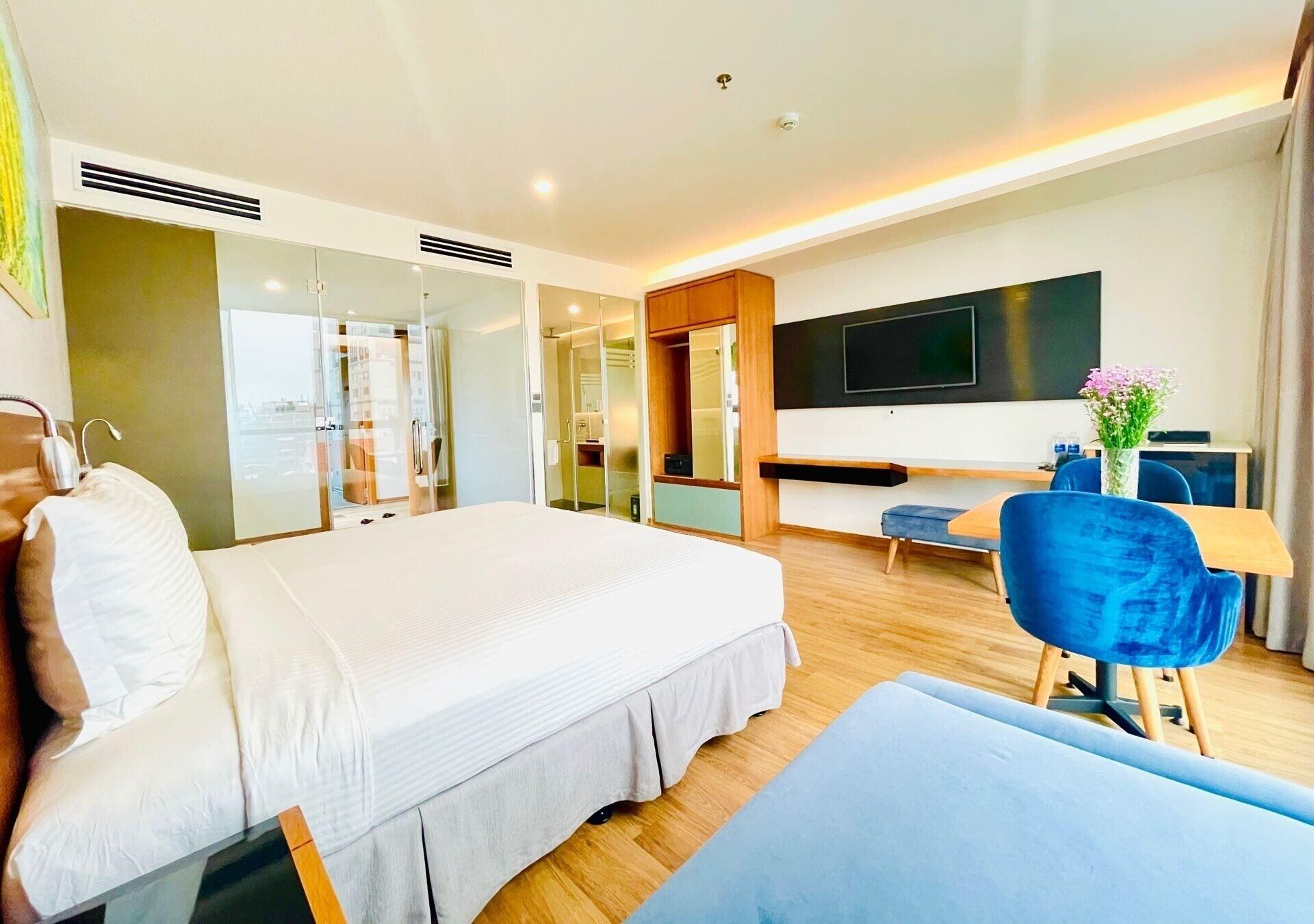 Nam Hotel & Residences Дананг Екстериор снимка
