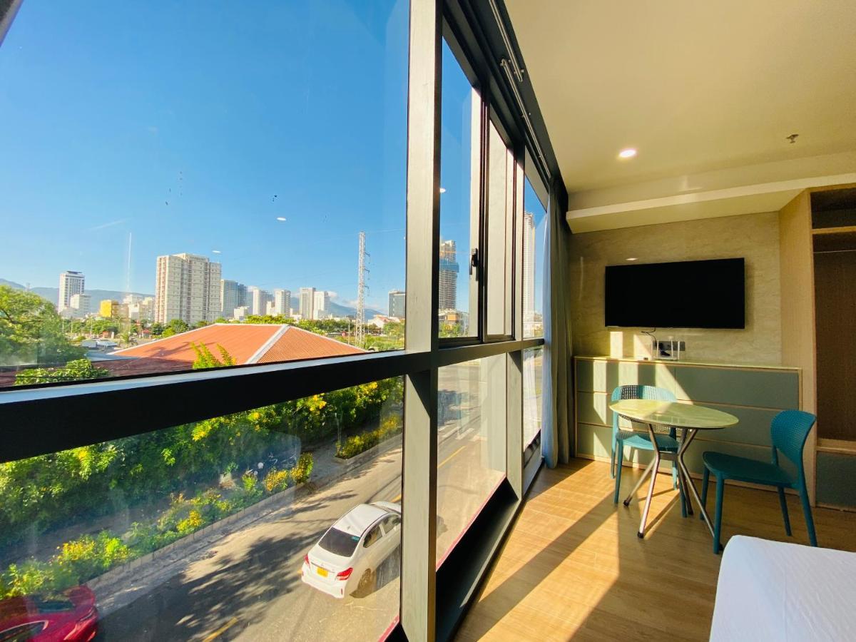 Nam Hotel & Residences Дананг Екстериор снимка