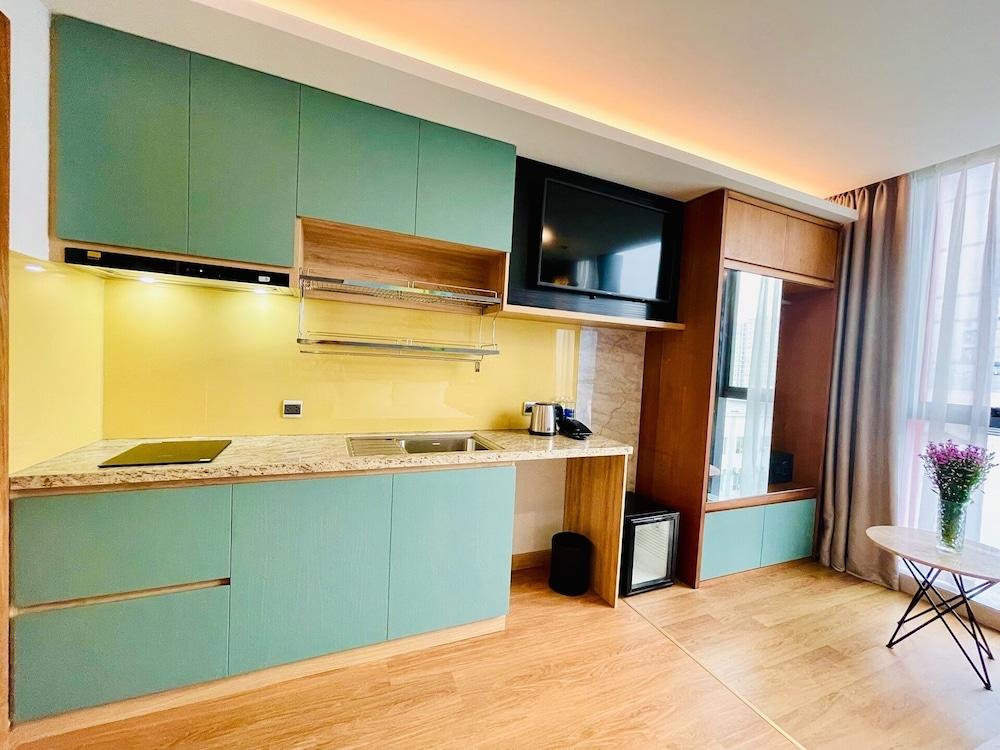 Nam Hotel & Residences Дананг Екстериор снимка